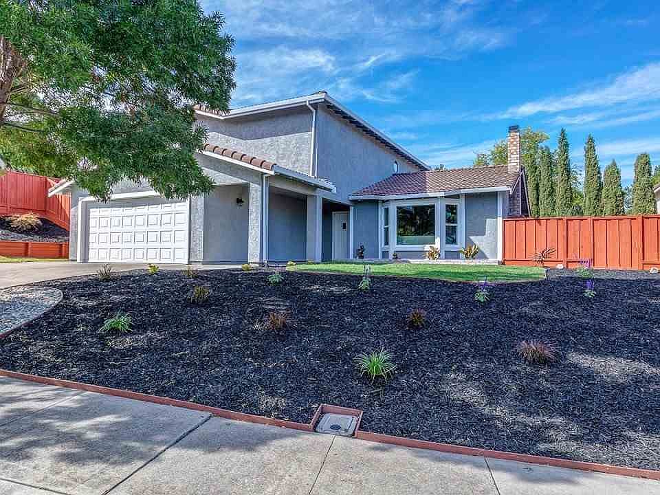 2nd image of 7950 Iglesia Dr