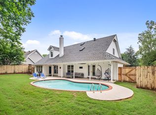 3305 N Southridge Dr, Fayetteville, AR 72703