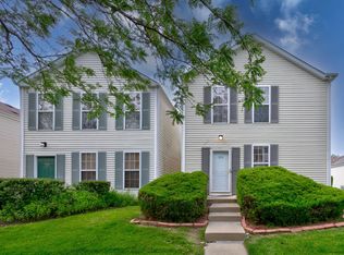 928 Symphony Dr, Aurora, IL 60504