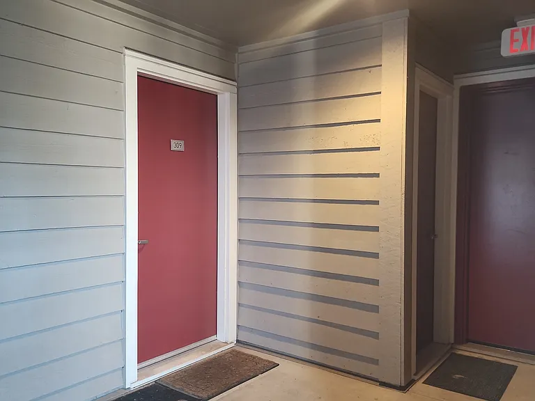 6600 SE Division St #309 — Photo 3