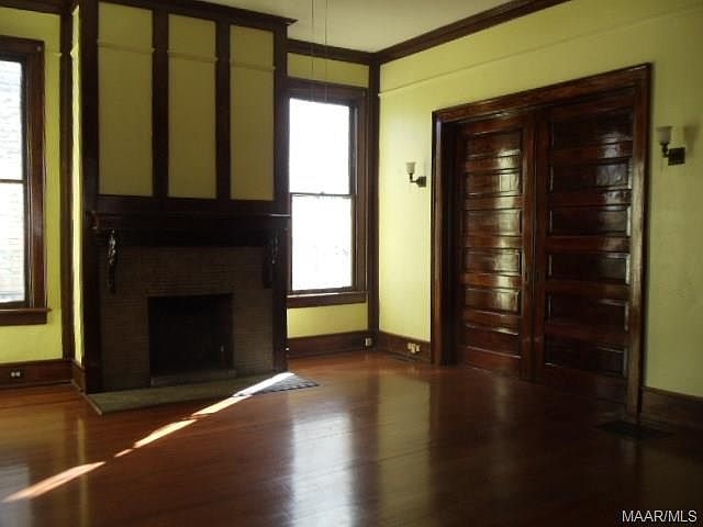 2nd image of 519 Church St
