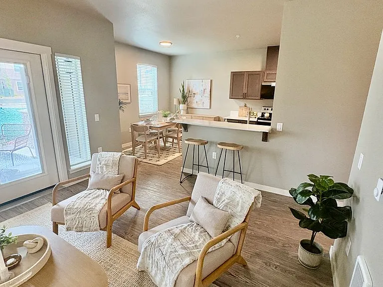 Introducing Dry Canyon Redmond's newest Luxury Apartments — Photo 49