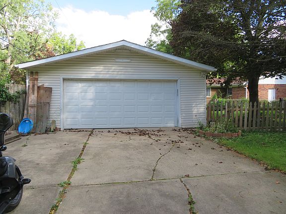 4th image of 3344 Rosedale St