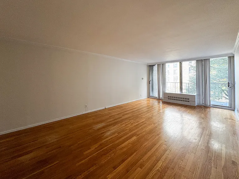 99 Pond Ave #400 — Photo 2