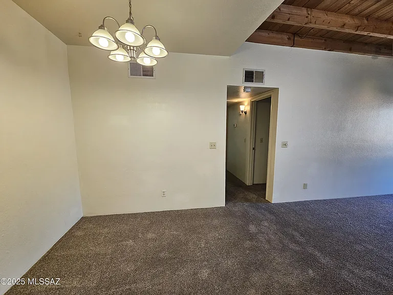 5750 N Camino Esplendora #C-227 — Photo 11