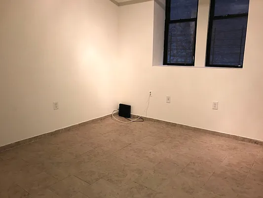 Rented by Keller Williams NYC | media 23