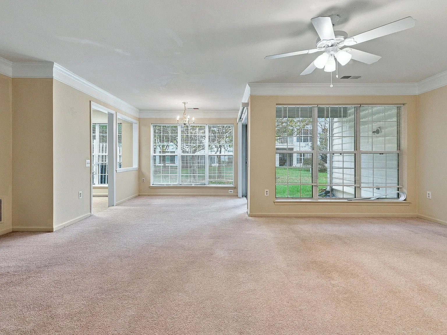 2 bed, 1253 sqft, $2,100 — Photo 3
