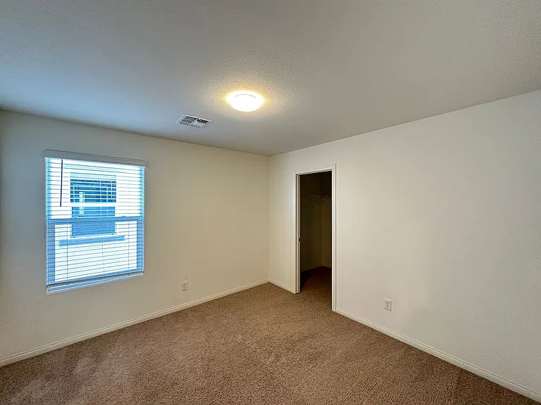 5953 Bruselas St — Photo 23