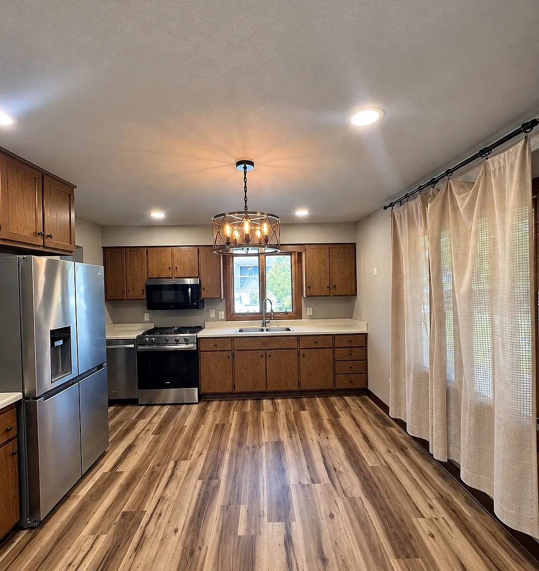 3 bed, 1300 sqft, $1,750 — Photo 3