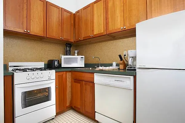 Rented by Vivaldi Real Estate | media 3