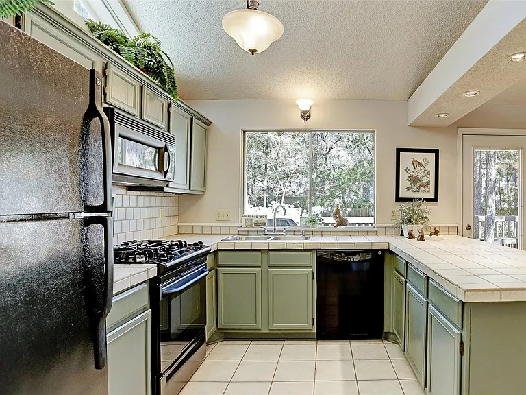 12 Fairmeade Bend Dr — Photo 13