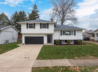 13934 Starlite Dr, Brookpark, OH