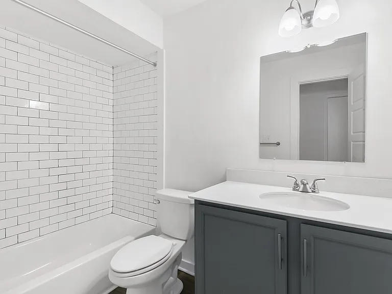 3021 Clairmont Ave S — Photo 11