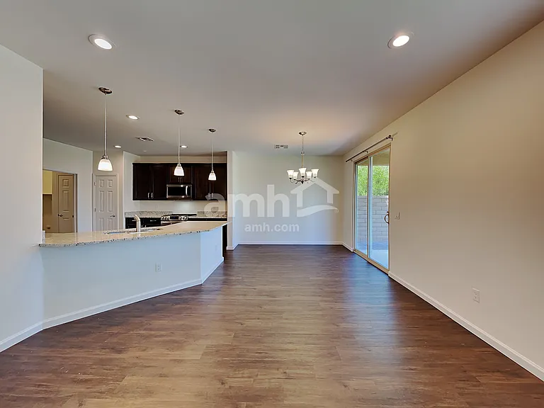 9488 S Desert Fauna Loop — Photo 5