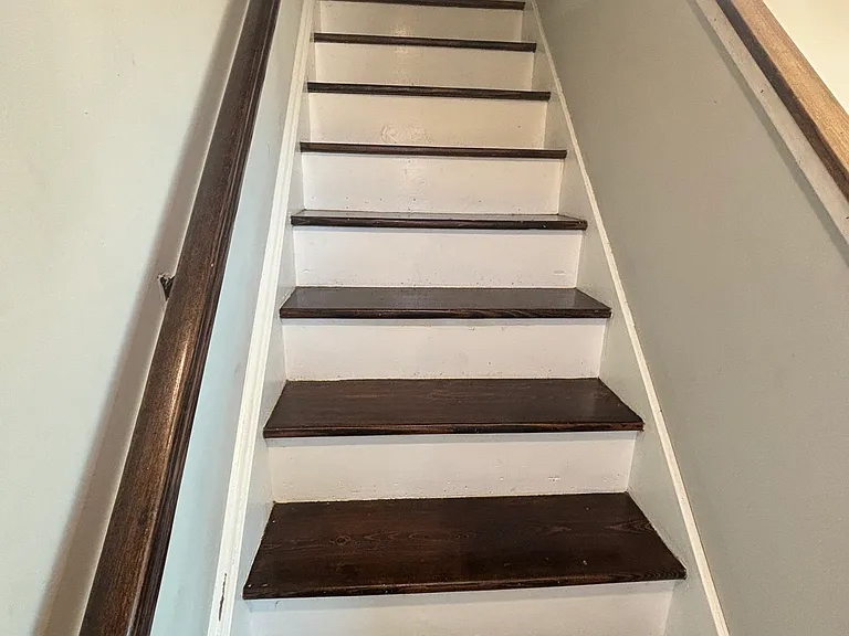 Adams St — Photo 10