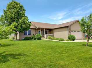 12800 Havenwood Ct, Cedar Lake, IN 46303