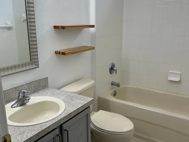 9967 Shadow Creek Dr — Photo 25