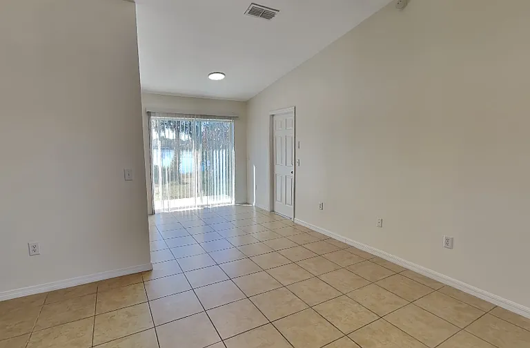 374 Willow Song Ct — Photo 10