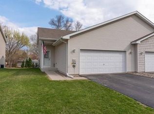 839 Ravoux Cir, Chaska, MN 55318