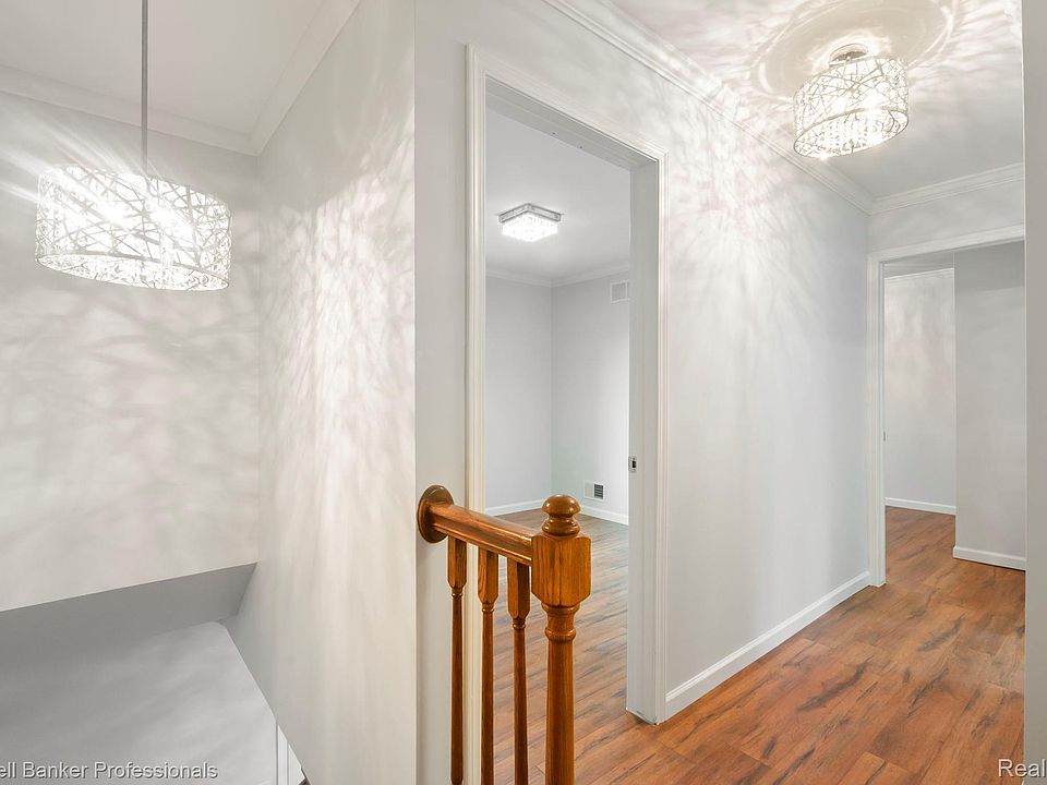 2838 Roundtree Dr, photo 25