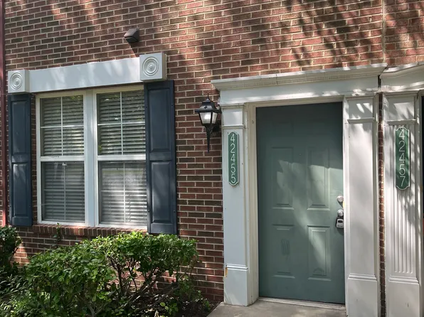 42455 Rockrose Sq, Ashburn, VA 20148