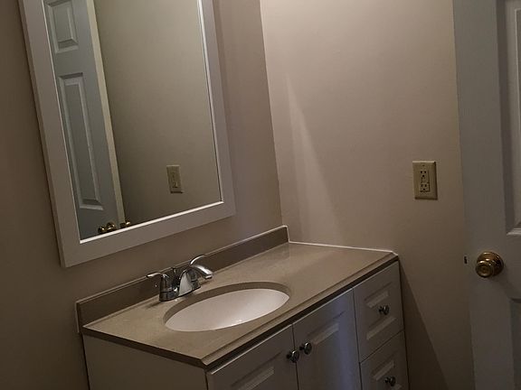lower level half bath