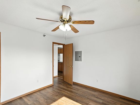 4th image of 600 Squaw Creek Dr Unit 225