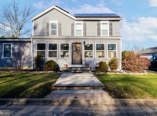 411 Broad St, Elmer, NJ 08318