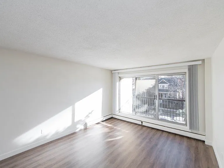 1626 15th Ave SW — Photo 11