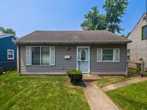 7538 Marshall Ave, Hammond, IN 46323