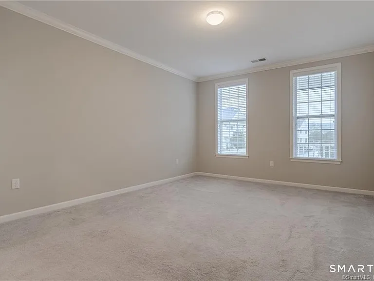 822 Center Meadow Ln #822 — Photo 15