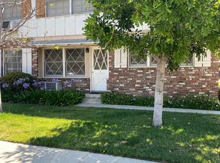 Whitsett, Valley Village, CA 91607
