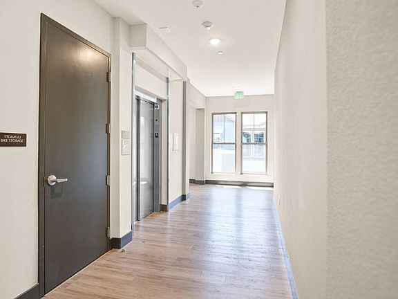 4th image of 1661 Spring St #434