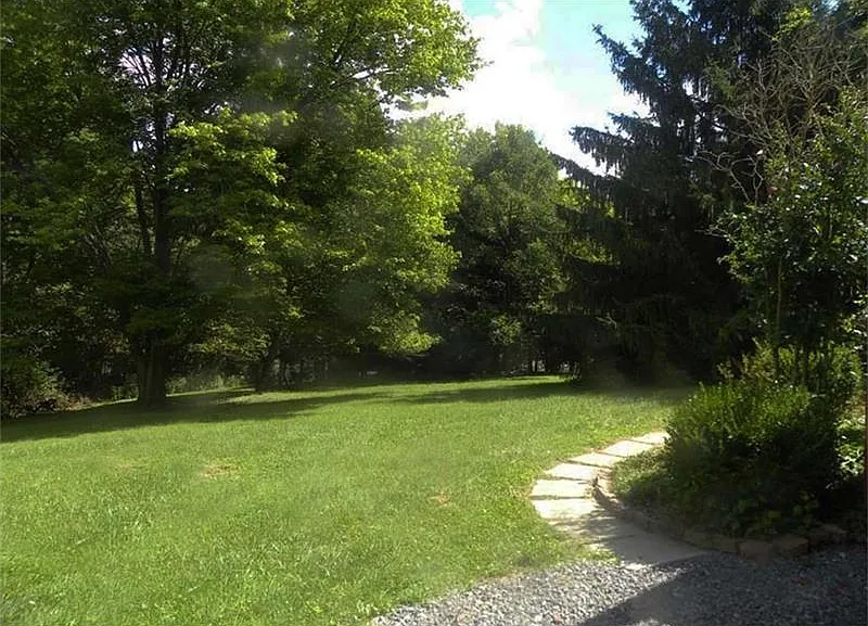 Thumbnail 13