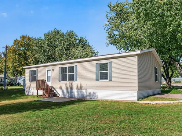 206 Burnsville Cir, Burnsville, MN 55306