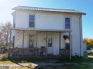 602 W Walnut St, Eldon, IA 52554