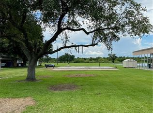 8798 Roy Rd, Lake Charles, LA 70607