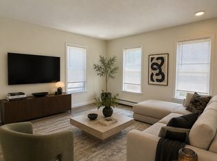 29 Vernon St APT 2R, Malden, MA 02148