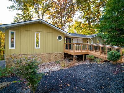 516 Artist Dr, Nashville, IN, 47448