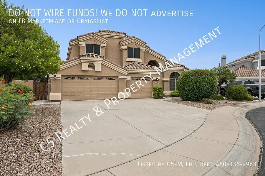Gorgeous Gilbert Home with Private Pool — Photo 2