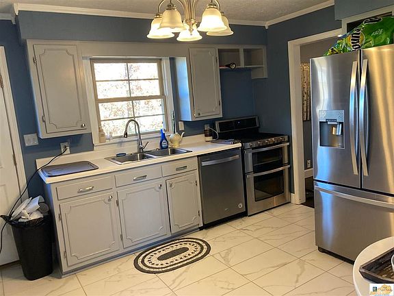 5th image of 60 Woodhaven Dr