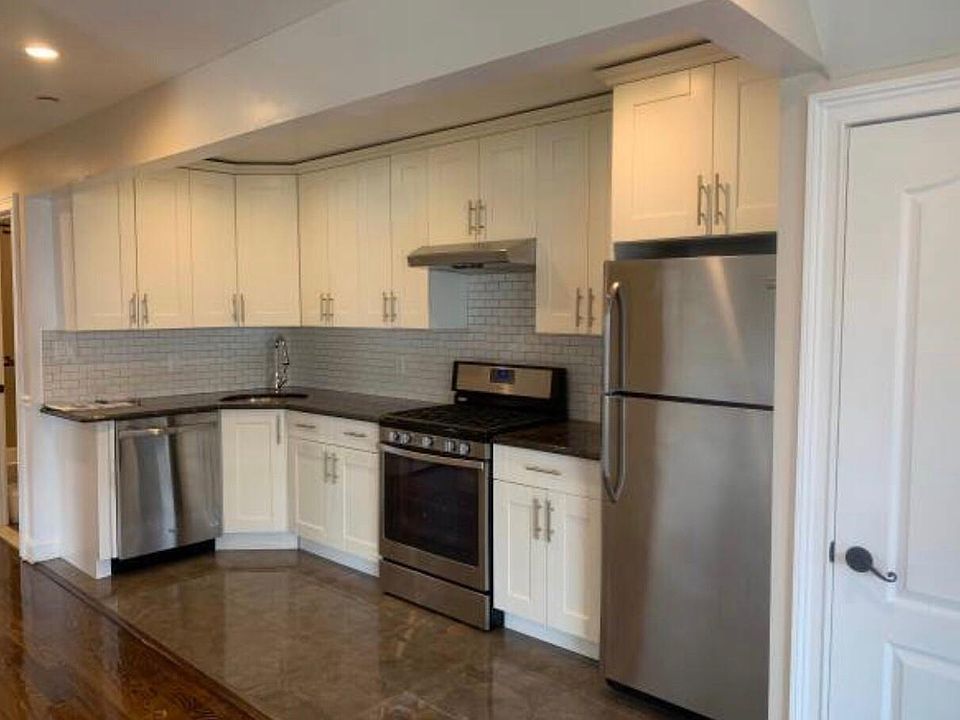 1st image of 3707 E Tremont Ave Frnt 2