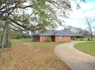 290 Weeks Rd, Lucedale, MS 39452