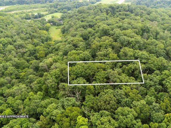 Suits Us Dr #16, Bella Vista, AR 72714