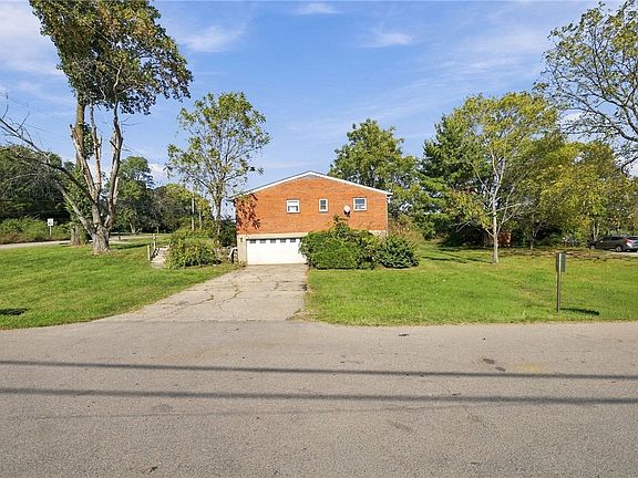 3rd image of 9808 Columbus Cincinnati Rd