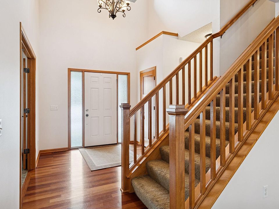 18633 Irvine Way, Lakeville, MN 55044 | Zillow
