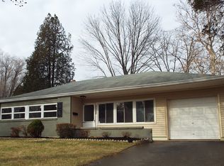 2928 Sussex Rd, Trevose, PA 19053