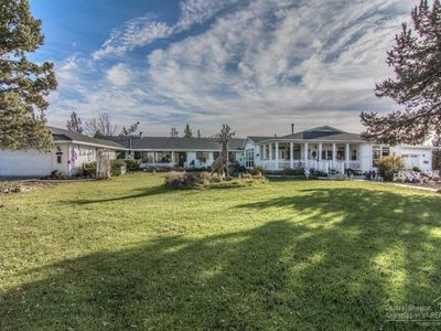 4000 NW 25th St, Redmond, OR, 97756