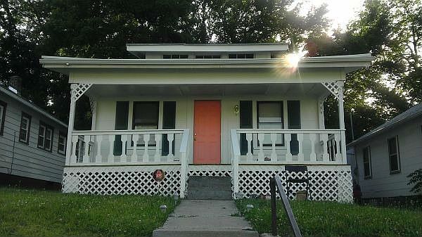 1st image of 3928 Bales Ave