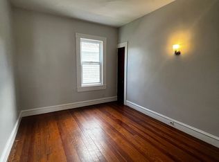 867 Broadway, Fall River, MA 02724